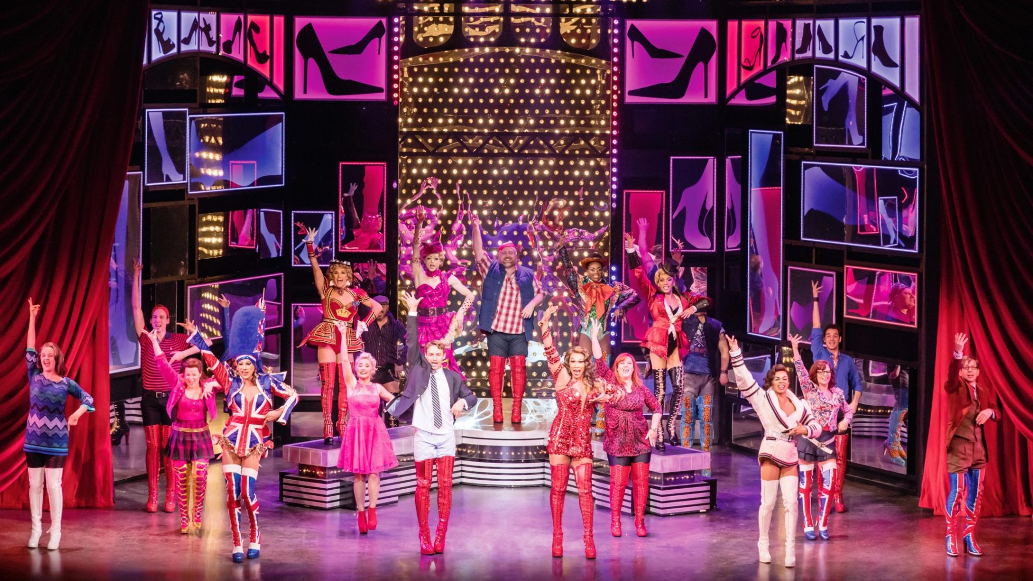 Wie Lange Dauert Das Musical König Der Löwen Du willst wissen wie lange das Musical dauert? Die Musical Dauer beträgt..